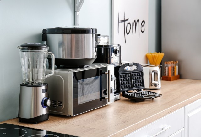 How to Upgrade Your Cooking Game with Essential Kitchen Gadgets