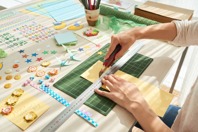 Must-Have Scrapbooking Tools for Beginners: A Comprehensive Guide
